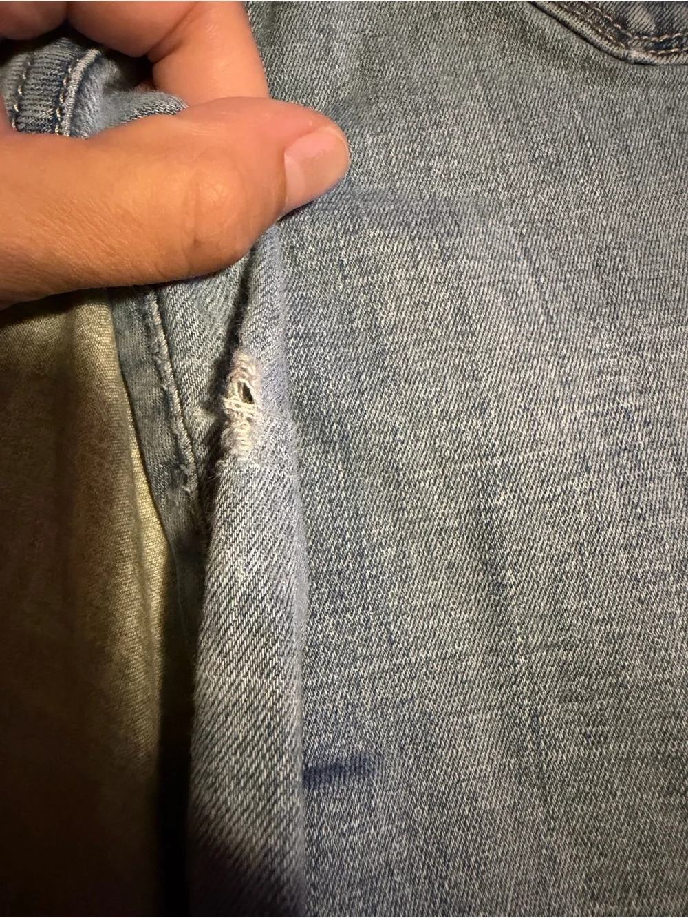 Abercrombie and Fitch Low Rise Ankle Jean